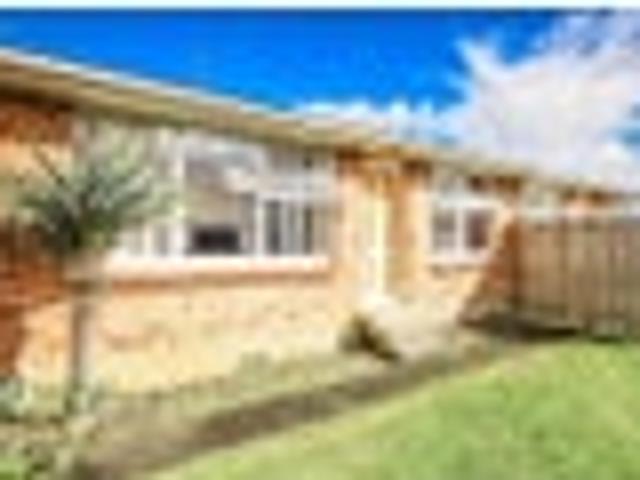 Mount Albert, 2 bedrooms, $590 pw