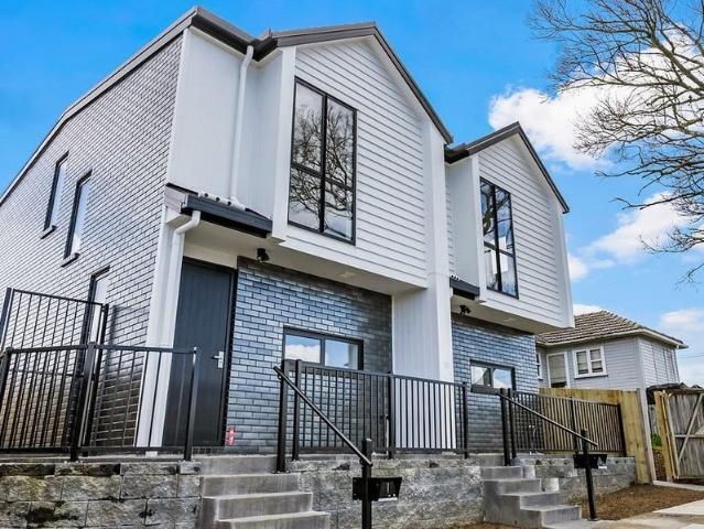 Mount Albert, 2 bedrooms