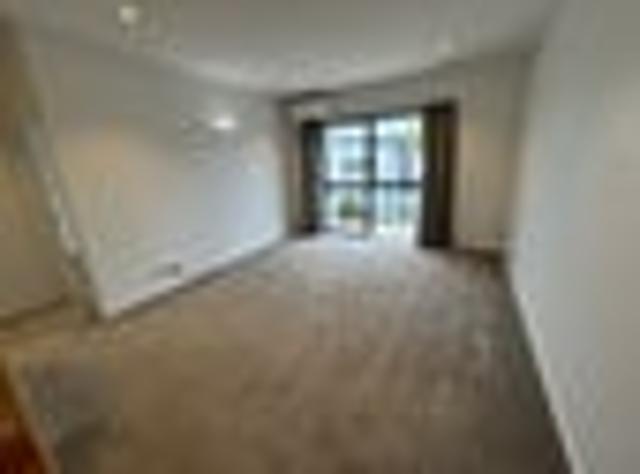 Mount Albert, 2 bedrooms, $600 pw