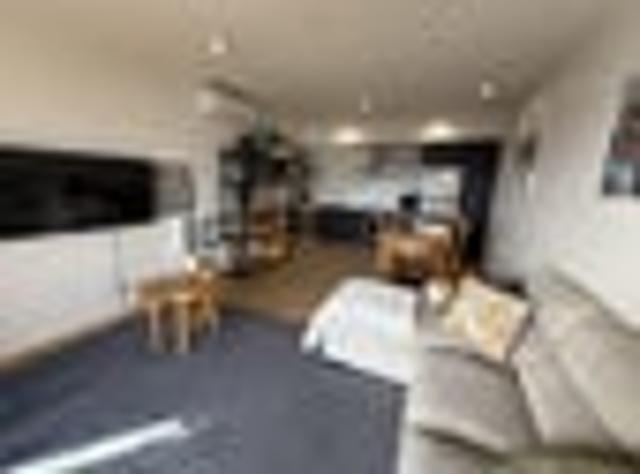 Mount Albert, 2 bedrooms, $650 pw