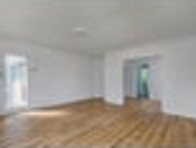 Mount Albert, 2 bedrooms, $650 pw