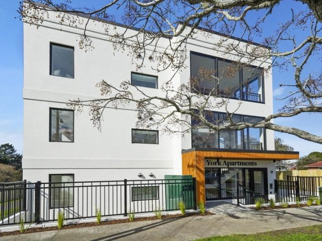 mount albert, 2 bedrooms