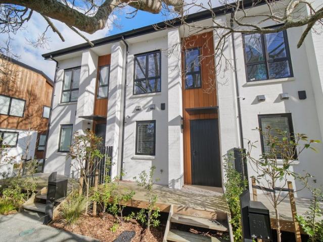 mount albert, 2 bedrooms