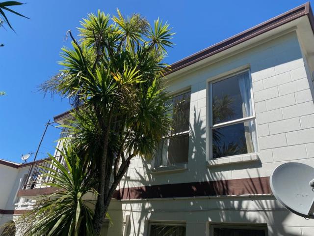 mount albert, 2 bedrooms