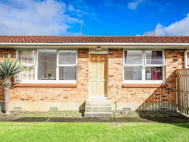 mount albert, 2 bedrooms