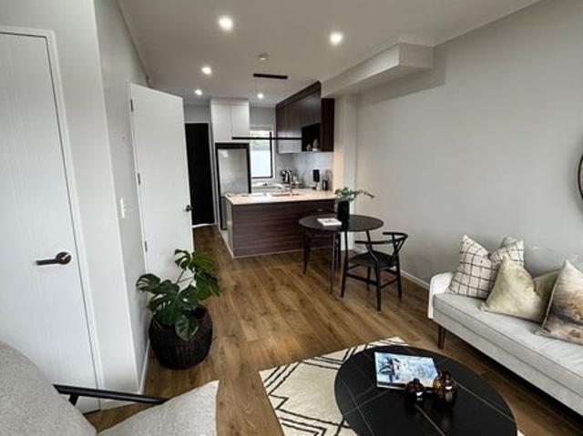 mount albert, 2 bedrooms