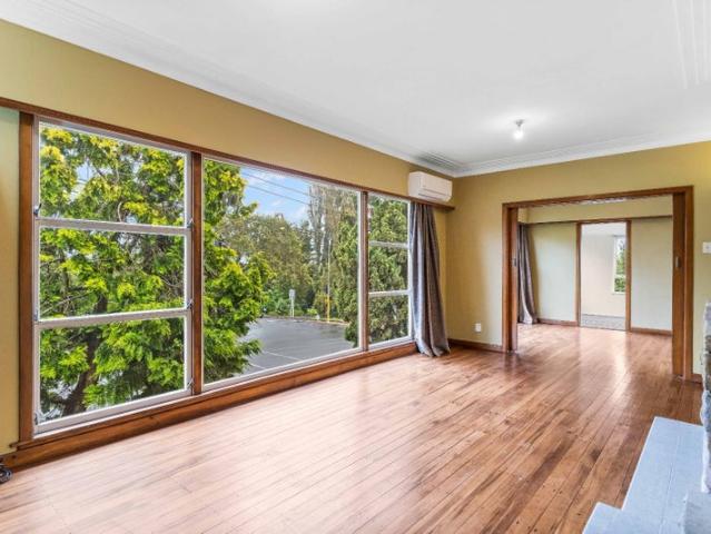 mount albert, 4 bedrooms