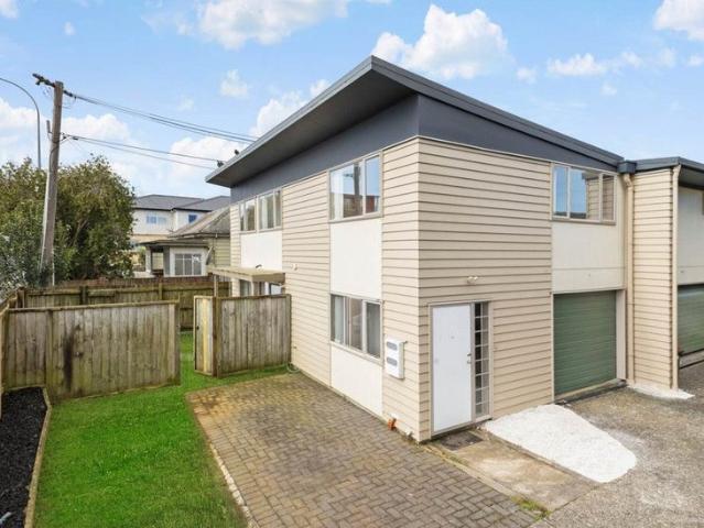 mount albert, 4 bedrooms