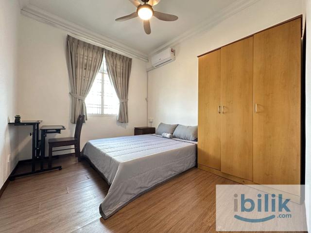 Mount Austin Cozy Fully Furnished Medium Room for Rent