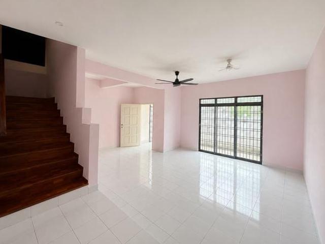 Mount Austin Double Storey Terrace for Sale