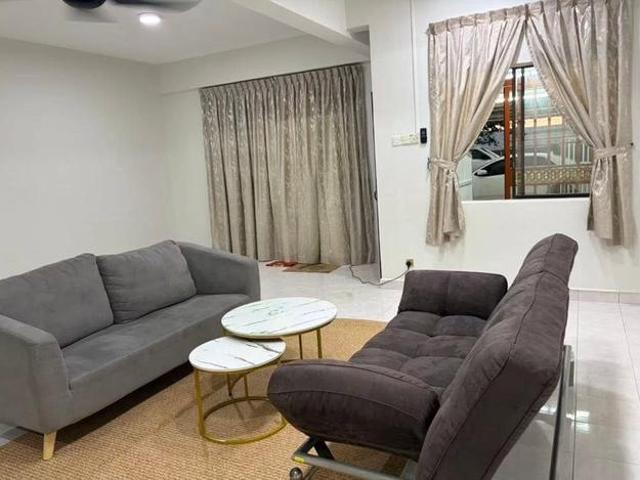 Mount Austin Daya Double Sty House For RENT Furniture