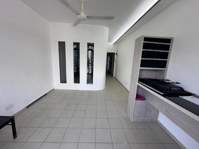Mount Austin Lake View Apartment 3 Bed 2 Bath Renovated Partial Furnis