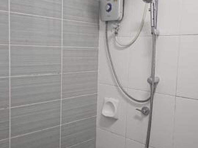 Mount Austin SKY OASIS RESIDENCE 2 Bed Partial Furnished 1 Carpark Ciq