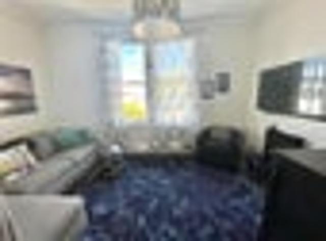 Mount Cook, 2 bedrooms, $700 pw