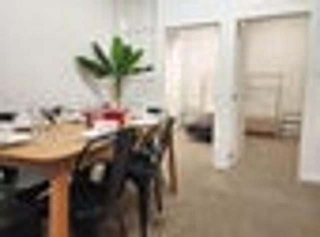 Mount Cook, 3 bedrooms, $550 pw