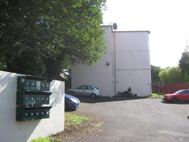 mount eden, studio