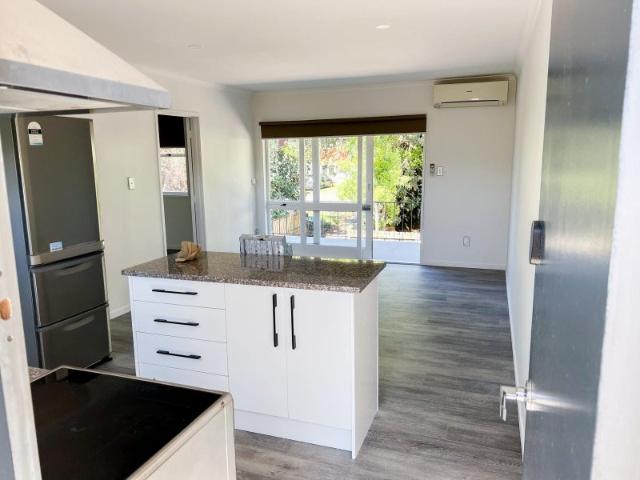 mount eden, 1 bedroom