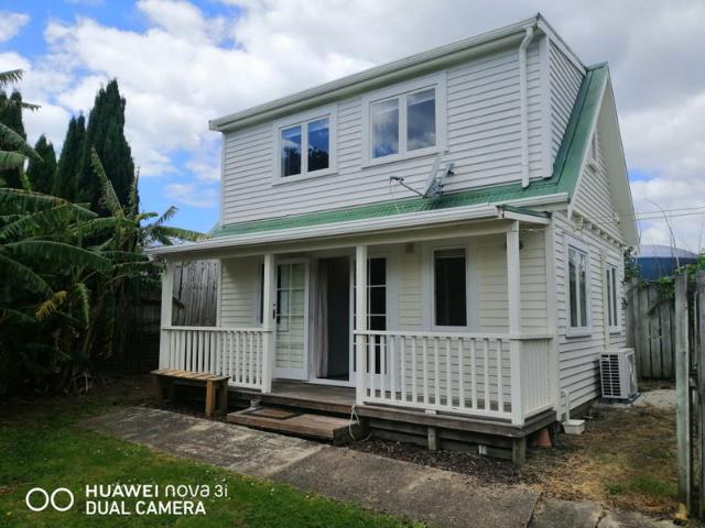 mount eden, 1 bedroom