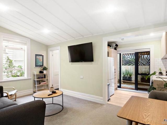mount eden, 1 bedroom