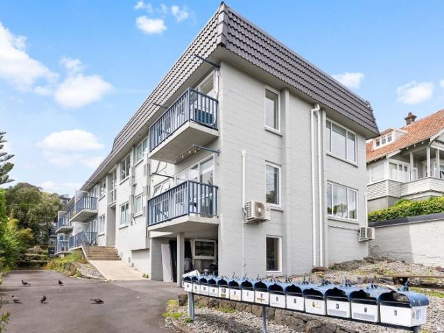 mount eden, 1 bedroom
