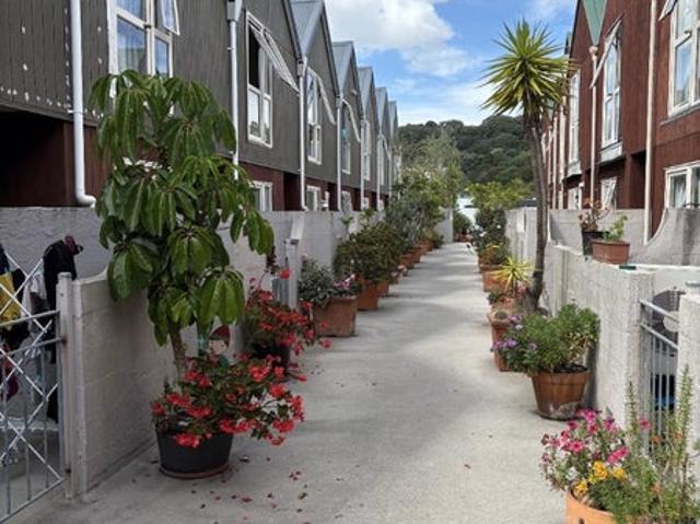 mount eden, 1 bedroom