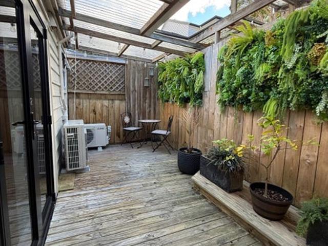 mount eden, 1 bedroom