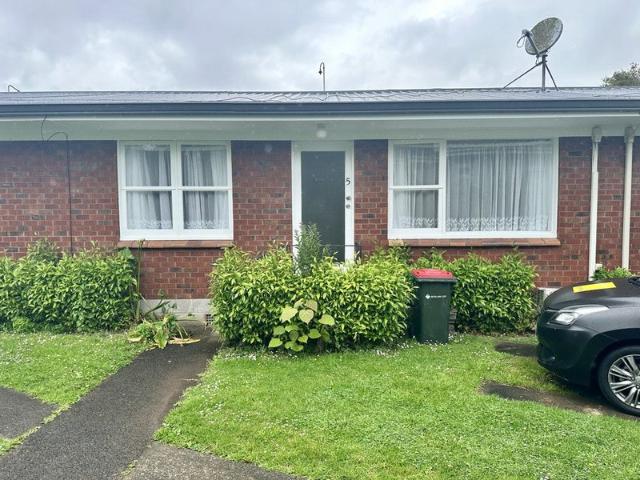 mount eden, 1 bedroom