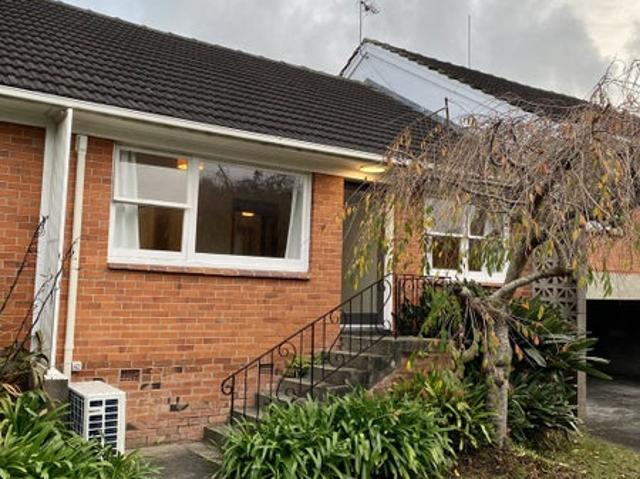 Mount Eden, 2 bedrooms