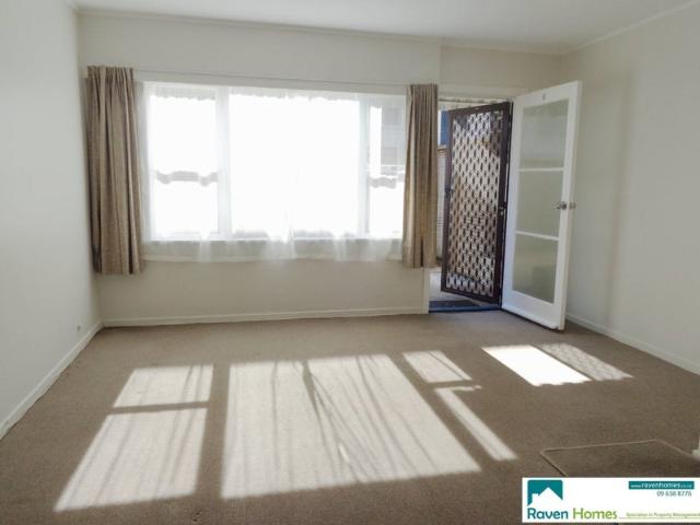 Mount Eden, 2 bedrooms