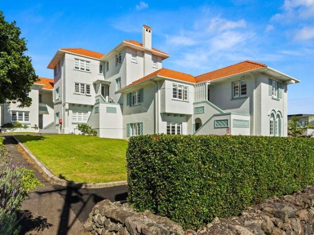 mount eden, 2 bedrooms