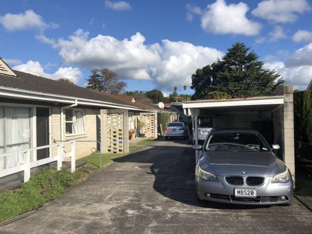 Mount Eden, 2 bedrooms