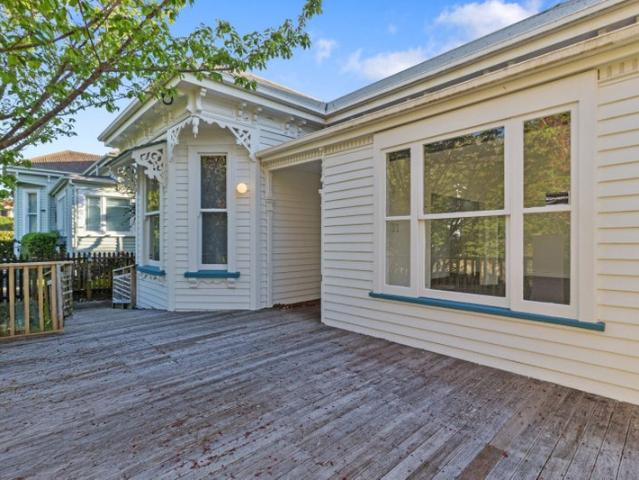 Mount Eden, 3 bedrooms