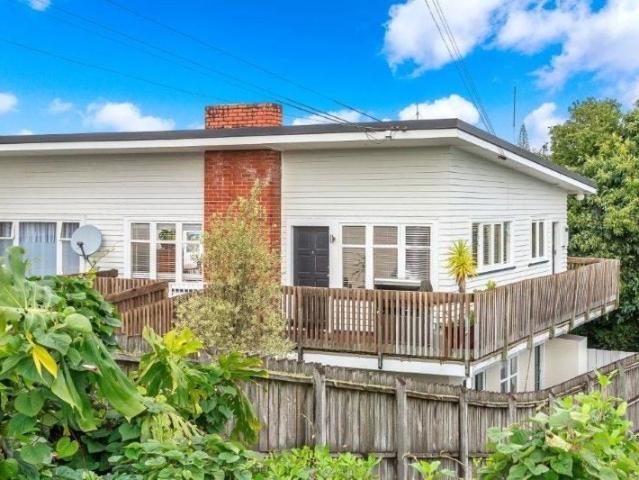 mount eden, 3 bedrooms