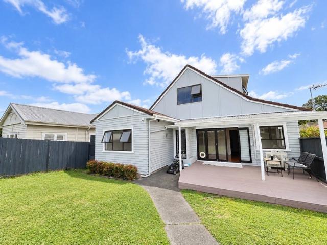 Mount Eden, 4 bedrooms