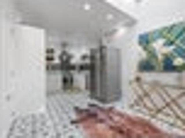 Mount Eden, 5 bedrooms, $1200 pw