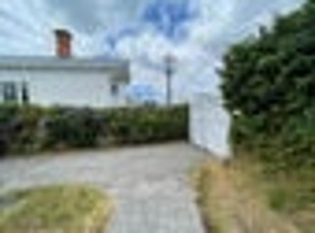 Mount Eden, 5 bedrooms, $1150 pw
