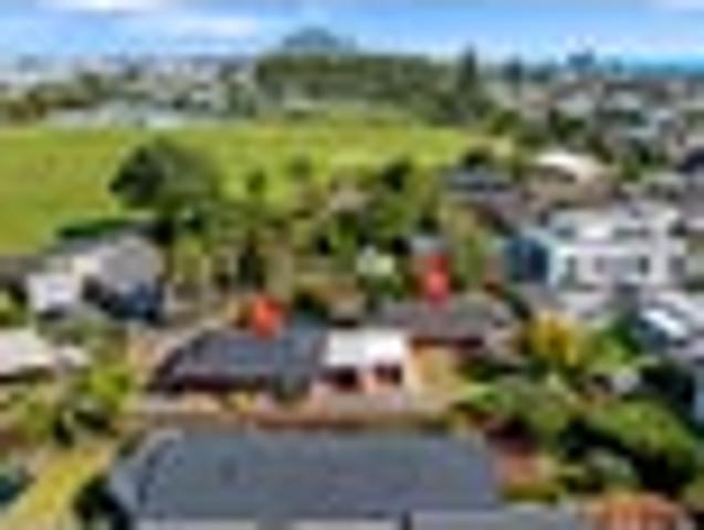 Mount Maunganui, 3 bedrooms, $700 pw