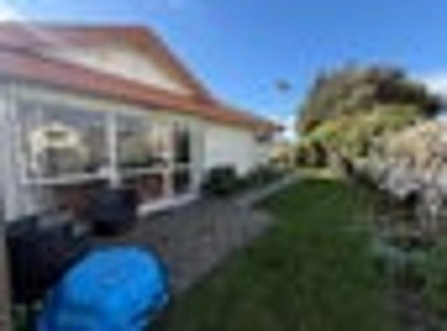 Mount Maunganui, 2 bedrooms, $720 pw