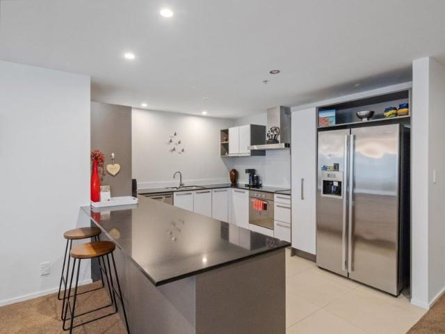 mount maunganui, 2 bedrooms