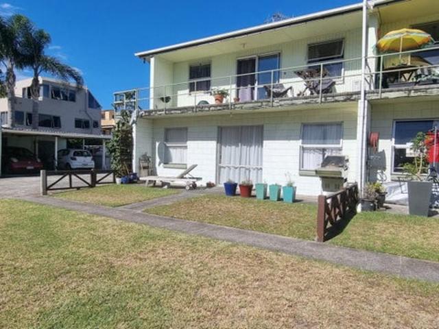 mount maunganui, 2 bedrooms