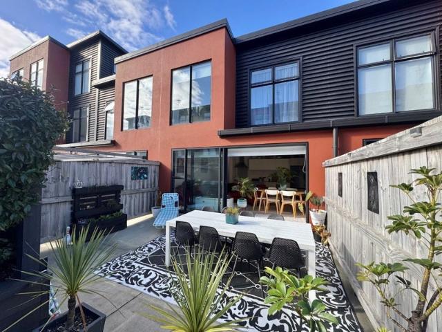 Mount Maunganui, 2 bedrooms