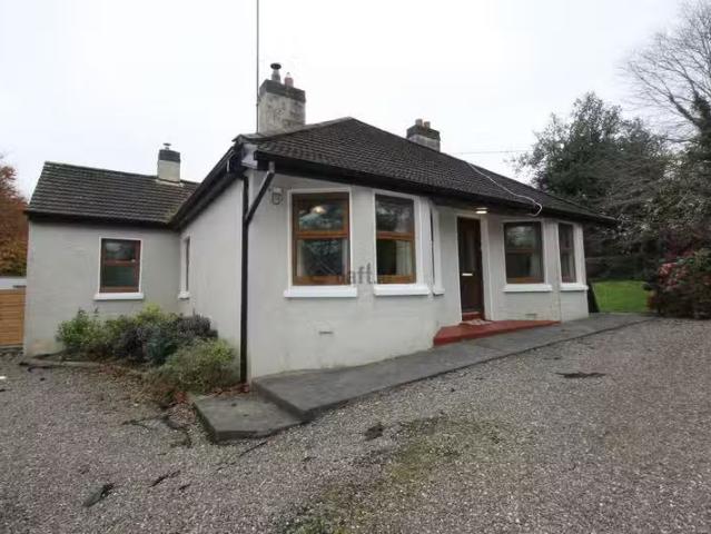 Mount Oval, Rochestown, Co. Cork is for rent