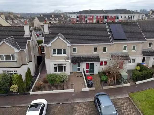 Mount Oval Village, Rochestown, Co. Cork is for rent