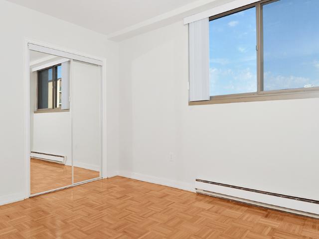 Mount Pleasant Tower 1 Bedroom Apartment for Rent