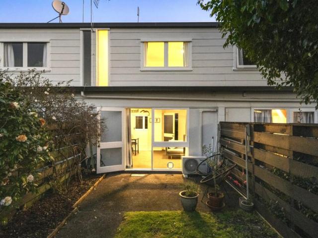 mount roskill, 1 bedroom