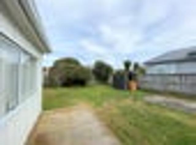Mount Roskill, 1 bedroom, $380 pw