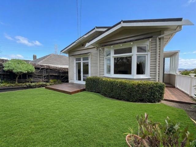 mount roskill, 2 bedrooms