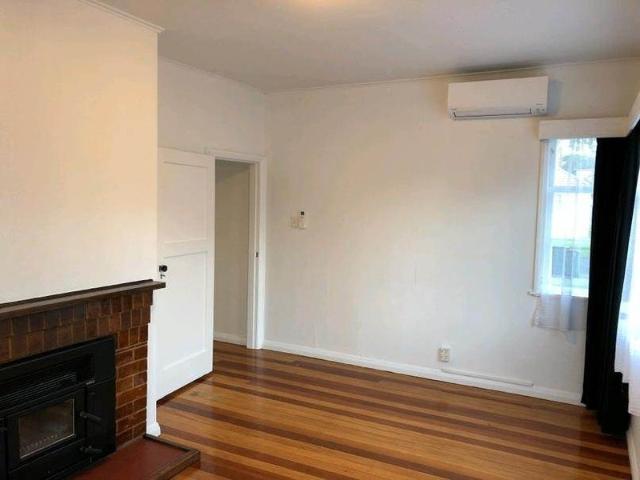 mount roskill, 2 bedrooms