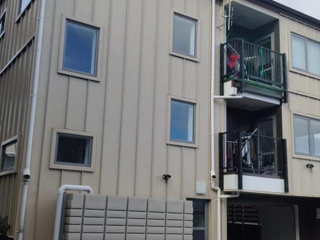 mount roskill, 2 bedrooms