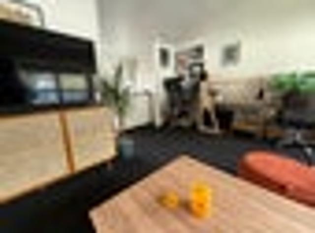 Mount Roskill, 2 bedrooms, $560 pw